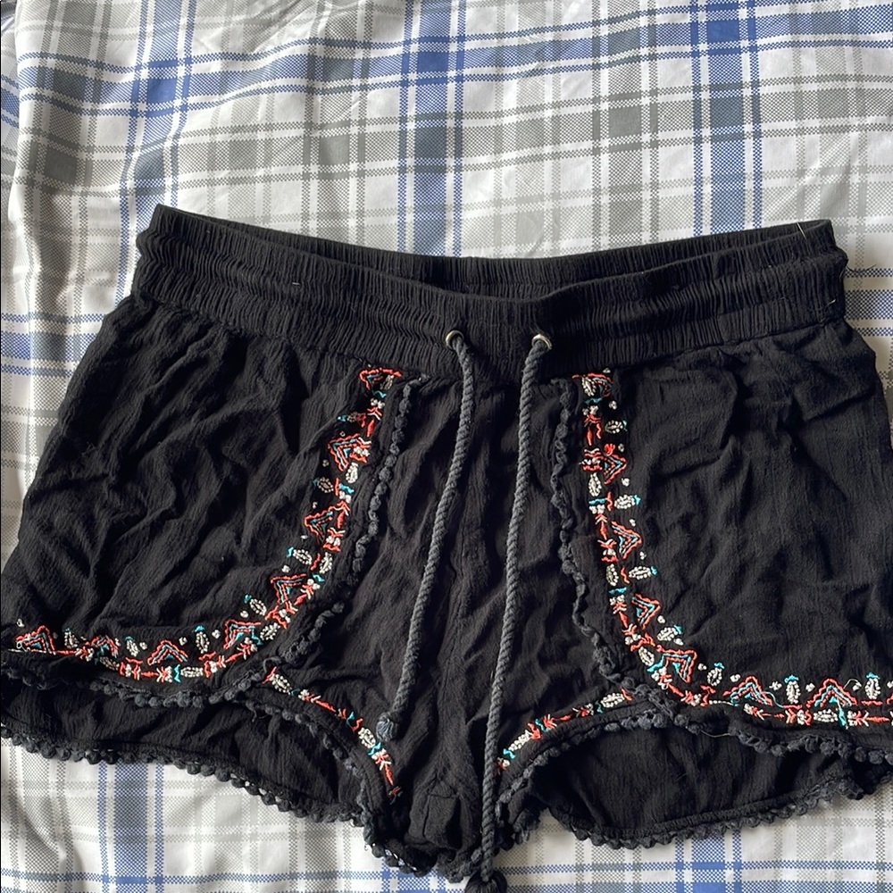Derek Heart Black Embroidered High Waist Shorts